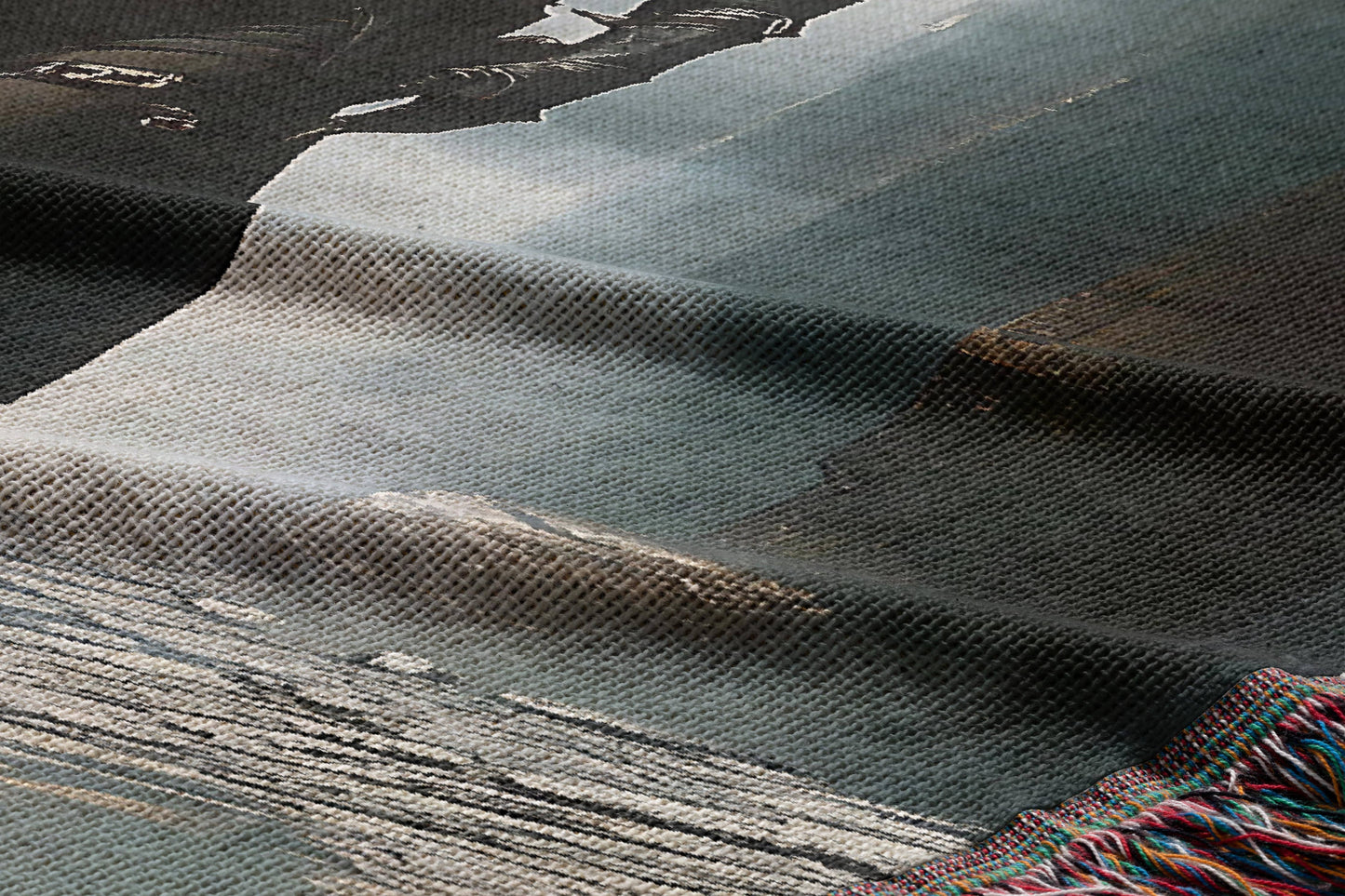 Dark Aelin Galathynius Woven Throw Blanket: Artwork / 52'' × 37''