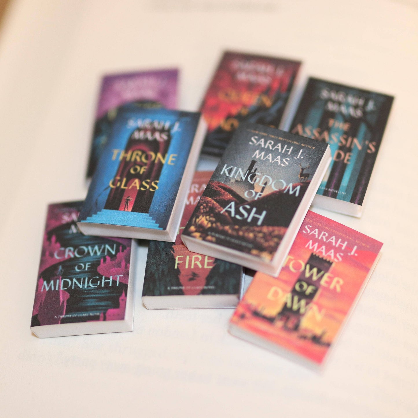 Handmade Mini Sarah J Maas Throne Of Glass Series Set