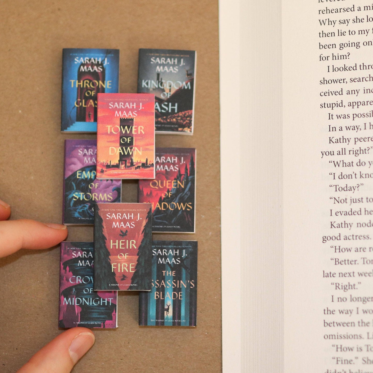 Handmade Mini Sarah J Maas Throne Of Glass Series Set